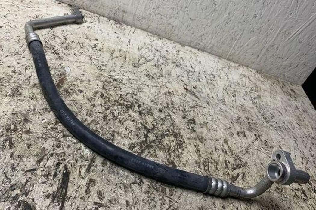 AUDI A4 B7/8E (2004-2008) AC Hose Pipe 8W0816743NB 32116591