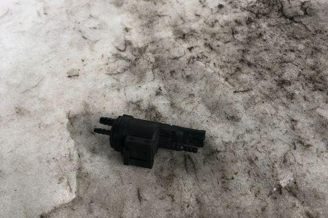 INFINITI Q50 1 generation (2013-2024) Solenoid Valve 0025407097 32121842