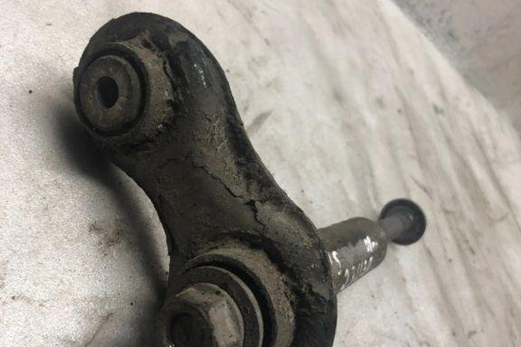 BMW 5 Series E60/E61 (2003-2010) Other suspension parts 32124348