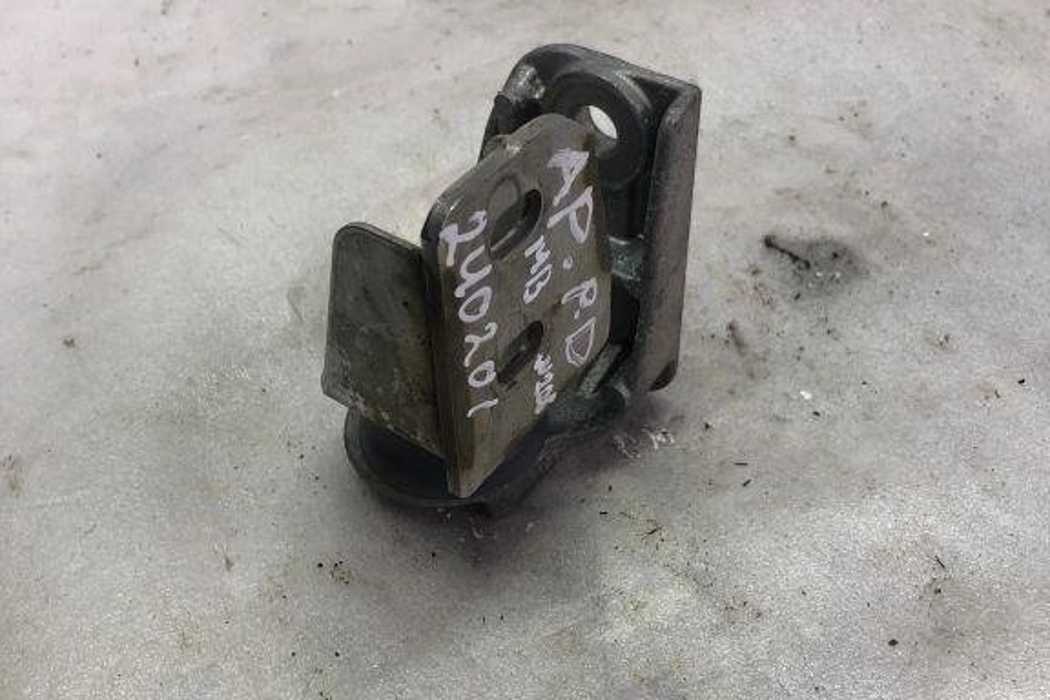 MERCEDES-BENZ C-Class W206 (2021-2023) Exhaust Hanger Bracket A2064920800 32124942