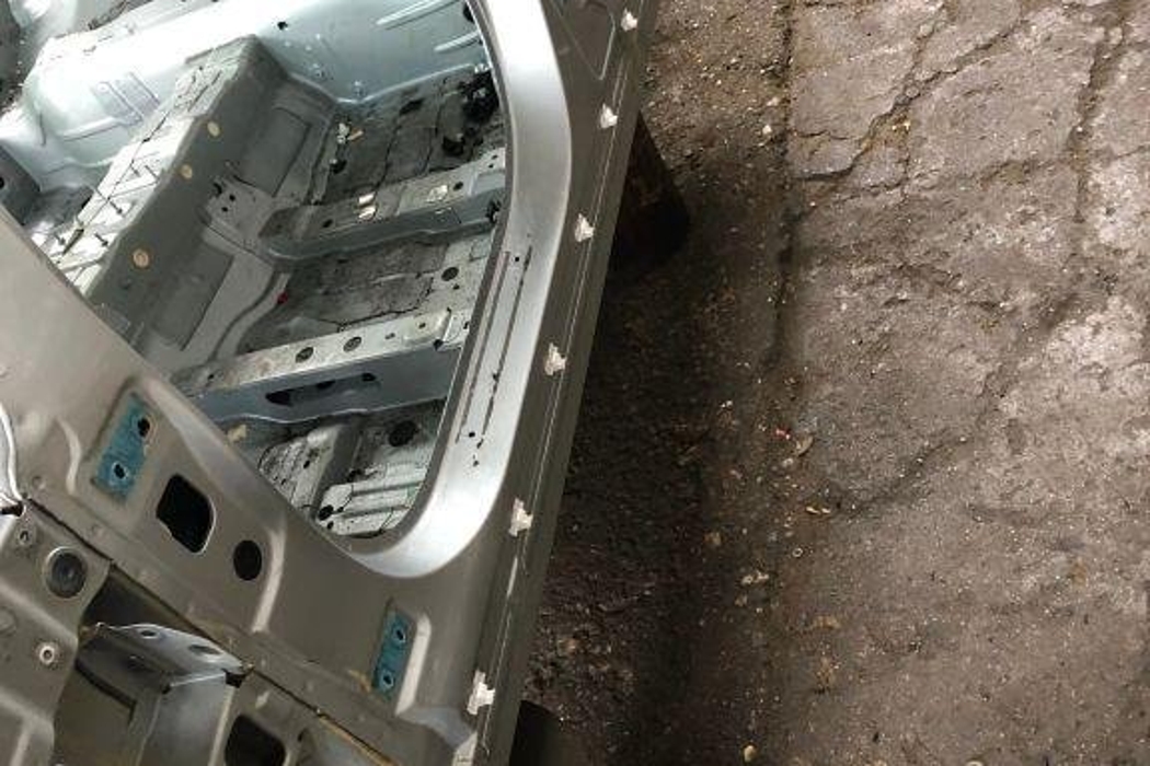 MERCEDES-BENZ C-Class W206 (2021-2023) Left Side Metalic Sideskirt Cover 32124994