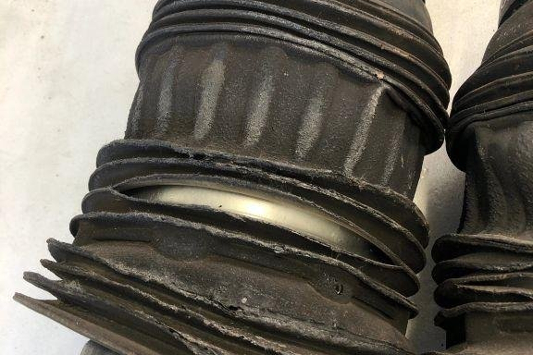 PORSCHE Panamera 970 (2009-2016) Rear Right Air Suspension Cushion 970333533 32128972