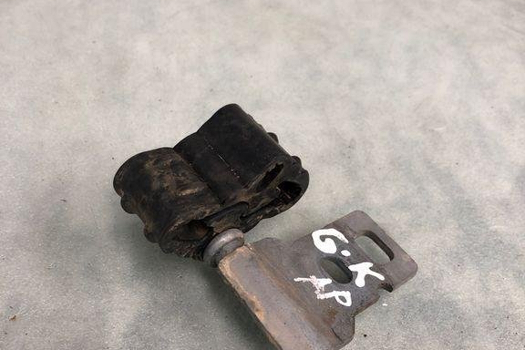 MERCEDES-BENZ GLC X253 (2015-2024) Exhaust Hanger Bracket A2534906600 32137567