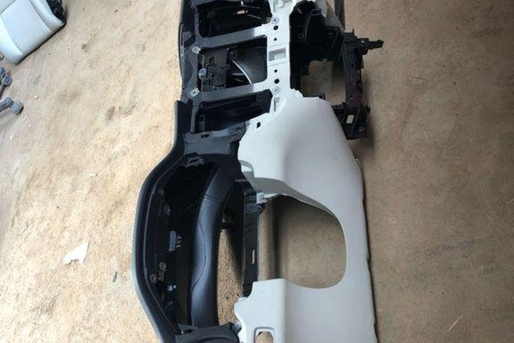 VOLVO XC60 2 generation (2017-2024) Передняя панель салона 31417555 32138983
