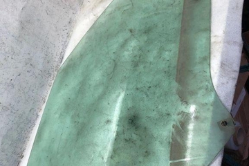 CITROËN C4 Picasso 1 generation (2006-2013) Front Right Door Glass 43r000016 32124575