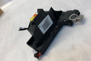 AUDI A5 8T (2007-2016) Power Distribution Box 4f0915519 32124589