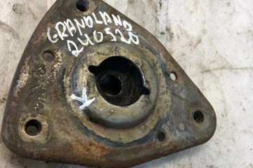 OPEL Grandland X 1 generation (2017-2023) Front Left Shock Absorber Bracket 9800479780 32126855
