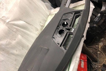 OPEL Astra Передняя панель салона Y0134986 32134535