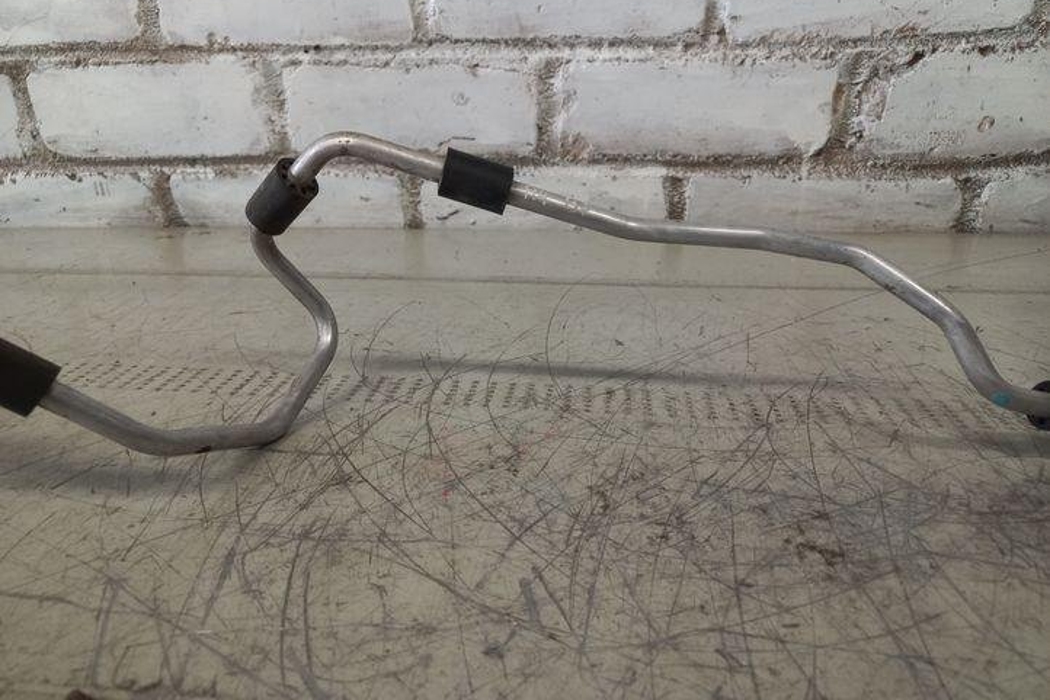 AUDI A4 B7/8E (2004-2008) AC Hose Pipe 21809530