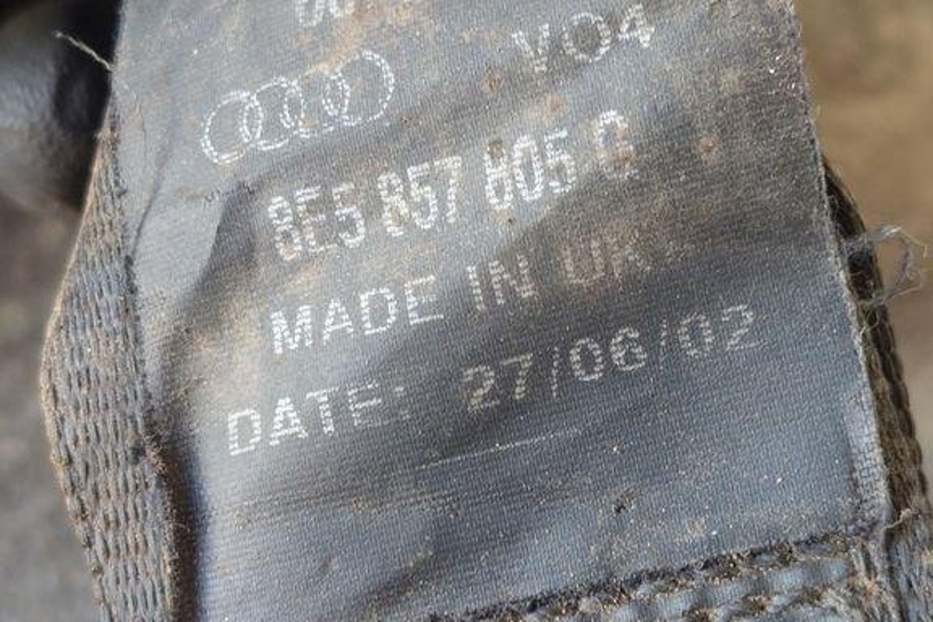 AUDI A4 B7/8E (2004-2008) Rear Left Seatbelt 8E5857805G 31448994