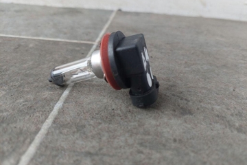 AUDI A4 B7/8E (2004-2008) Ксеноновая лампа 12V55W 31444807