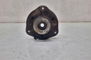 SKODA Octavia 1 generation (1996-2010) Front Left Shock Absorber Bracket 1K0412331C 31451300