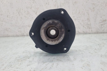 VOLKSWAGEN Touran 1 generation (2003-2015) Front Left Shock Absorber Bracket 31471482