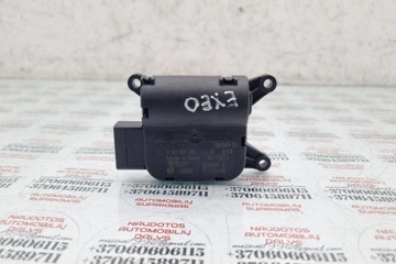 SEAT Exeo 1 generation (2009-2012) Interior Heater Flap Motor Actuator 8E1820511B,0132801303 31475587