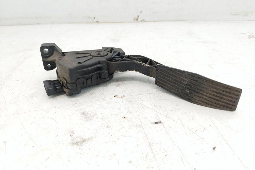 OPEL Vectra C (2002-2005) Acceleration Sensor 9186724,093174339 31906195