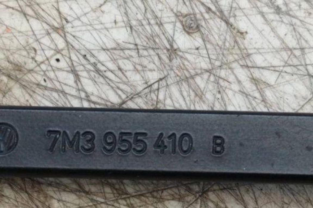 VOLKSWAGEN Sharan 1 generation (1995-2010) Front Wiper Arms 7M3955410B 31907190