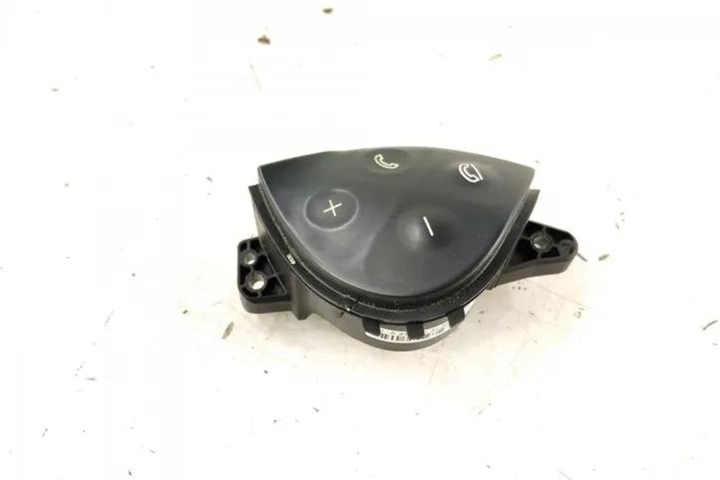 MERCEDES-BENZ E-Class W211/S211 (2002-2009) Steering wheel buttons / switches 2118213358,A2118213358 27139082
