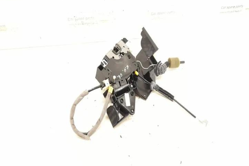MERCEDES-BENZ C-Class W204/S204/C204 (2004-2015) Замок передней левой двери 0997200135,2047202735 27158776