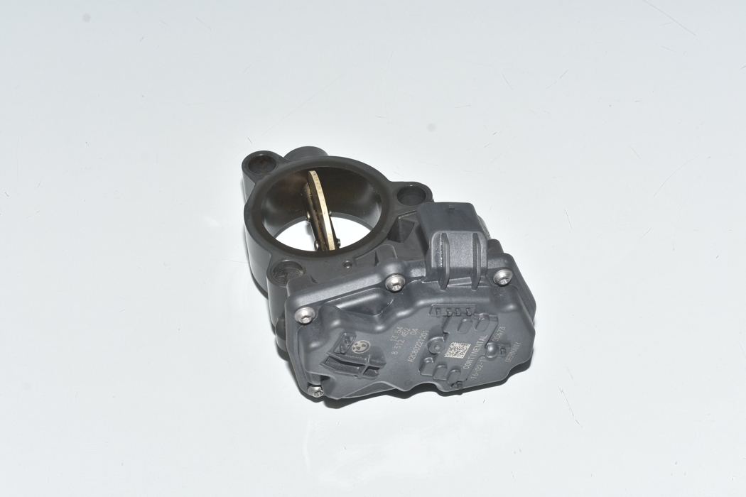 BMW 7 (G11, G12) Throttle Body 13548512452, 8512452 17485749 - Used ...
