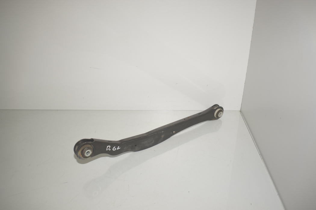 BMW X1 F48/F49 (2015-2023) Aizmugurējā labā svira/ričags 6851563,6895885,33306895885,6884693,33326884693,33326851563,6870773,33326870773,6865213,33326865213,6895886,33306895886 28252255
