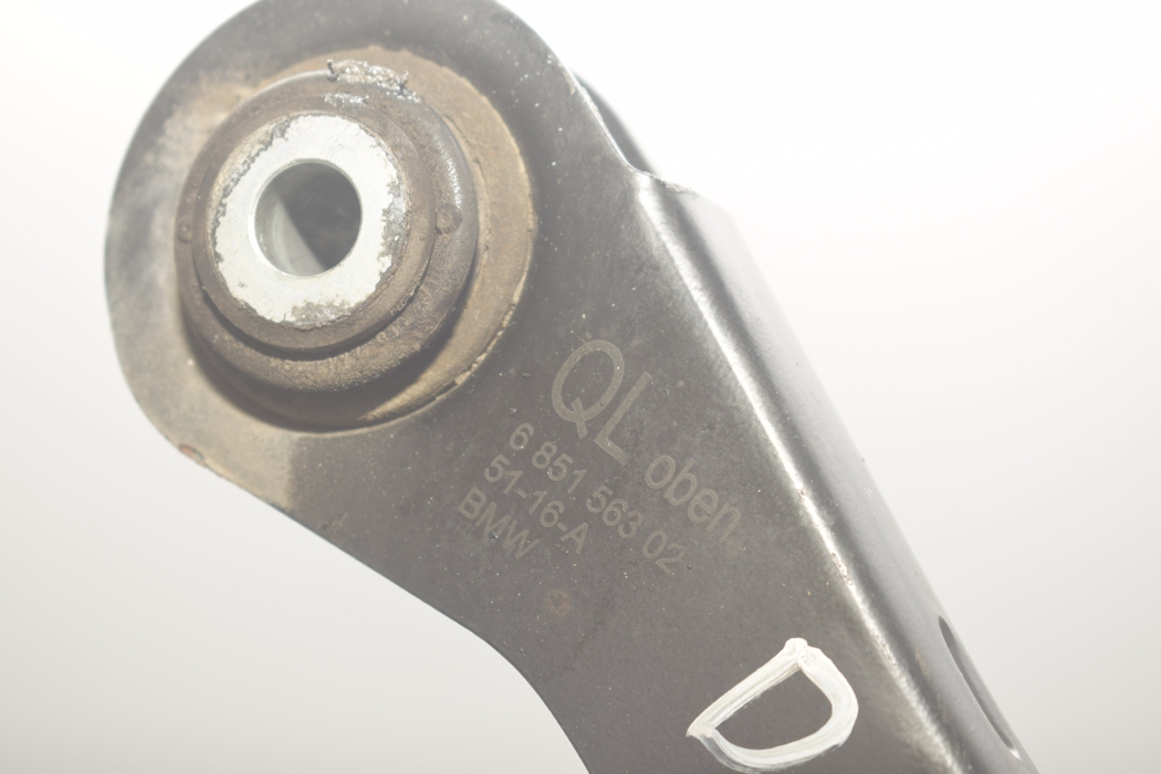 BMW X1 F48/F49 (2015-2023) Aizmugurējā labā svira/ričags 6851563,6895885,33306895885,6884693,33326884693,33326851563,6870773,33326870773,6865213,33326865213,6895886,33306895886 28252255