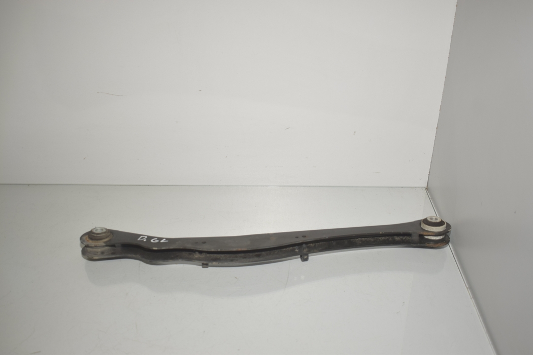 BMW X1 F48/F49 (2015-2023) Aizmugurējā labā svira/ričags 6851563,6895885,33306895885,6884693,33326884693,33326851563,6870773,33326870773,6865213,33326865213,6895886,33306895886 28252255
