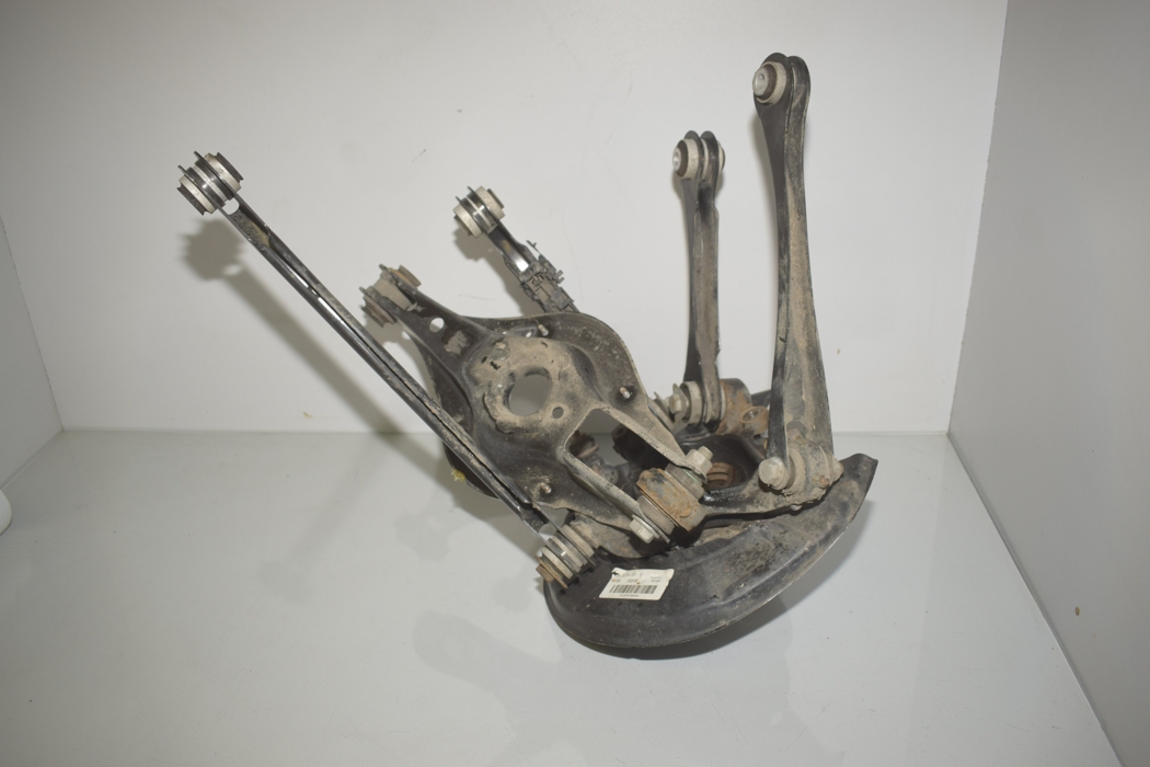 BMW 3 Series F30/F31 (2011-2020) Ступица задняя левая 6187940,6792543,6792517,6792523,33326792523,6792525,33326792525,6884694,33326884694,6867540,33326867540,6792533,33326792533,6792535,33326792535,6792540,33326792540 30483052