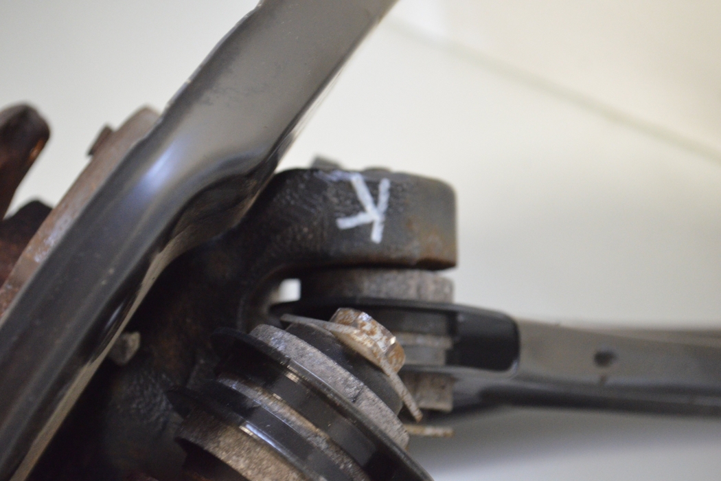 BMW 3 Series F30/F31 (2011-2020) Ступица задняя левая 6792523,33416792369,6792369,33416867262,6867262,33326792523,33326792525,6792525,33326884694,6884694,33326867540,6867540,6792539,33326792539,6792543,33326792543,33326792533,6792533,33326792535,6792535 31846015