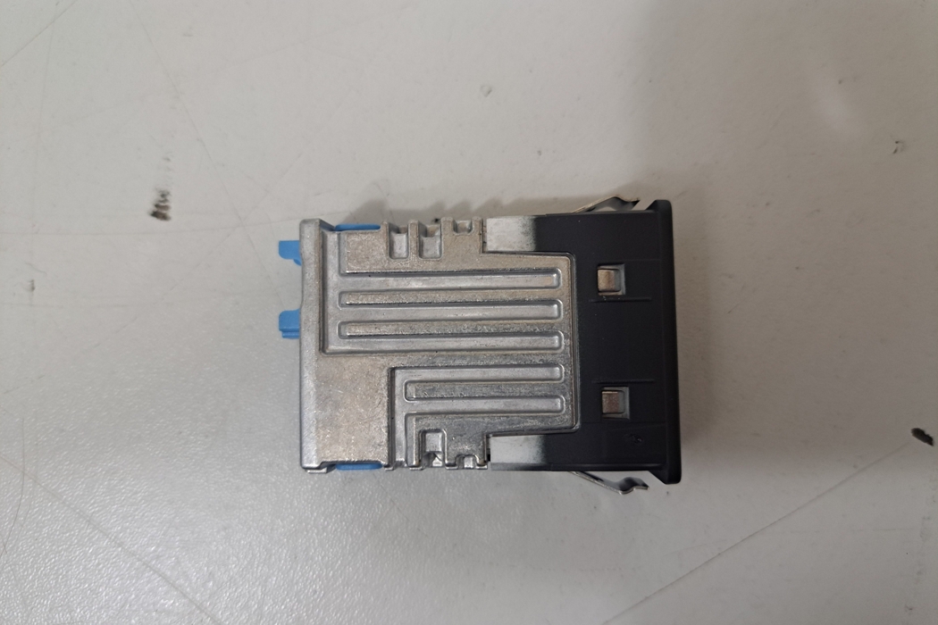BMW i4 1 generation (2021-2024) USB 5A84161,8711940 25767578