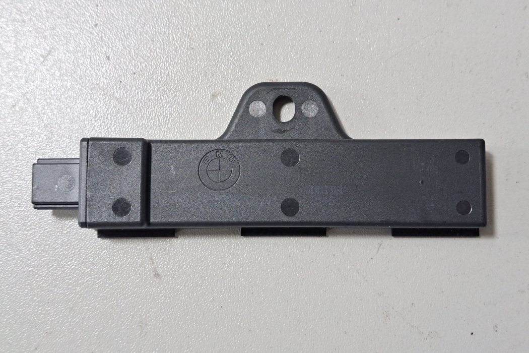 BMW i4 1 generation (2021-2024) Keyless Entry Antenna 5A5D3C0,6832065 30043809