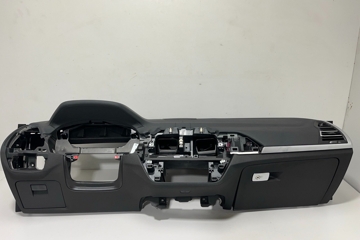 BMW X4 G02 (2018-2024) Dashboard 9631006 32046047