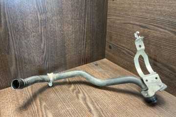 MERCEDES-BENZ Vito W639 (2003-2015) Oil fill pipe 6460160229,6460160429 27329525