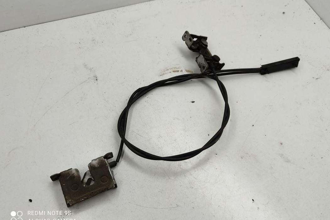BMW 5 Series E60/E61 (2003-2010) Bonnet Lock 7184454 32254352
