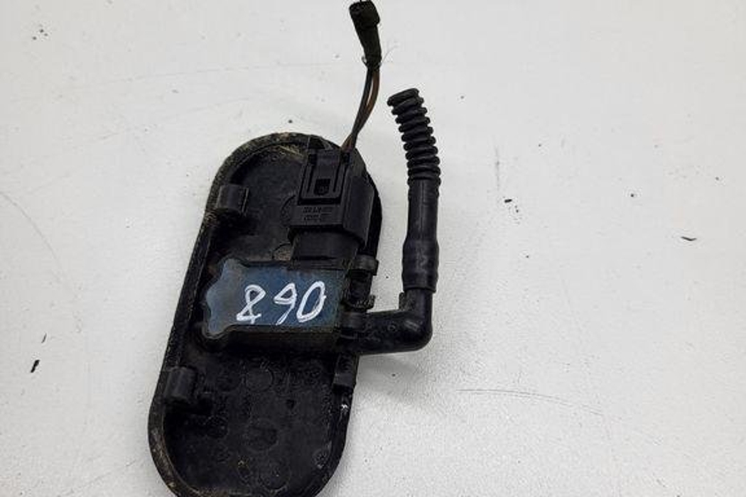 AUDI A3 8P (2003-2013) Форсунка ветрового стекла 8P0955988 32256910