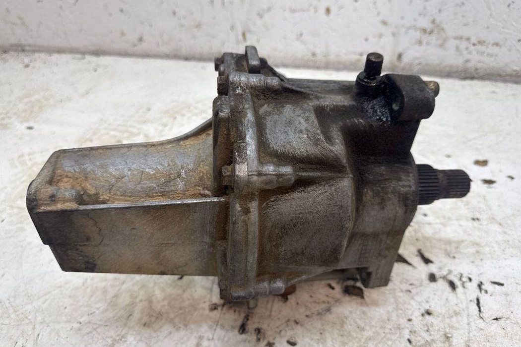 HYUNDAI Santa Fe SM (2000-2013) Transfer Box 32260112