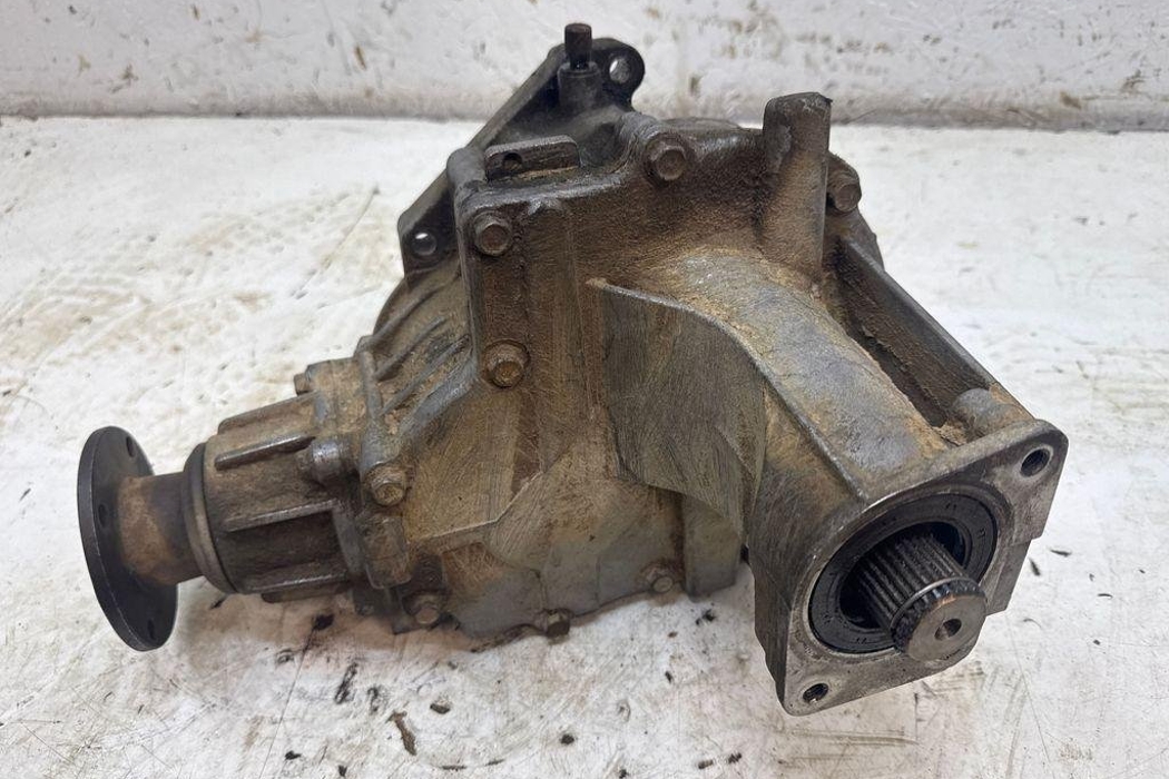 HYUNDAI Santa Fe SM (2000-2013) Transfer Box 32260112