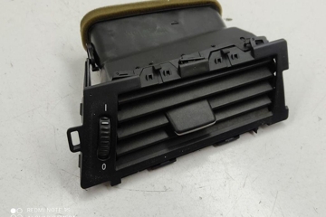 BMW 5 Series E60/E61 (2003-2010) Dashboard Air Vents 6910732 32254312