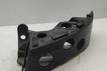 SUBARU Outback 4 generation (2009-2014) Aizmugurējā labā bampera stiprinājums 32258284