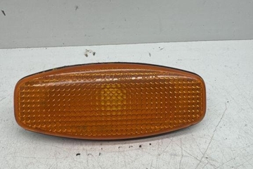 HYUNDAI Santa Fe SM (2000-2013) Priekšējā kreisā spārna pagrieziena signāls 32260003