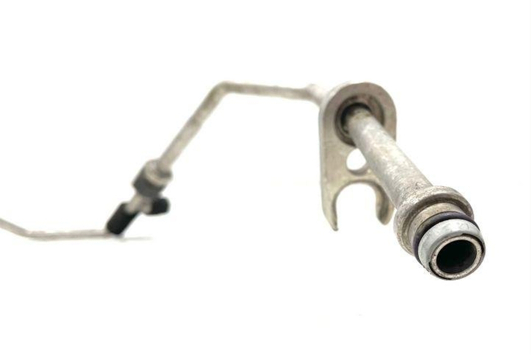 AUDI A4 B7/8E (2004-2008) AC Hose Pipe 24718319