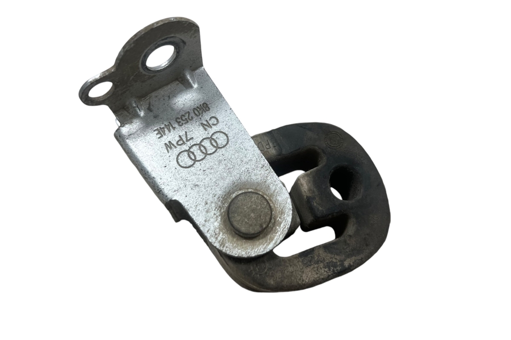 AUDI A4 B8/8K (2011-2016) Exhaust Hanger Bracket 8K0253144E 26586691