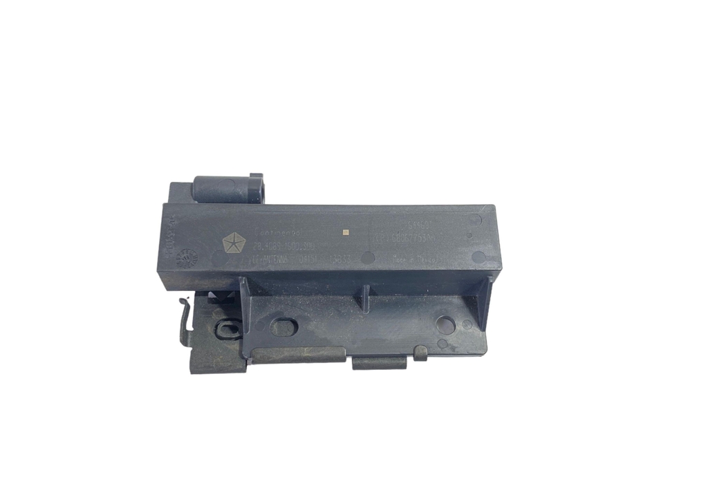 CHRYSLER 300C 2 generation (2011-2023) Keyless Entry Antenna 68067753AA 28176091