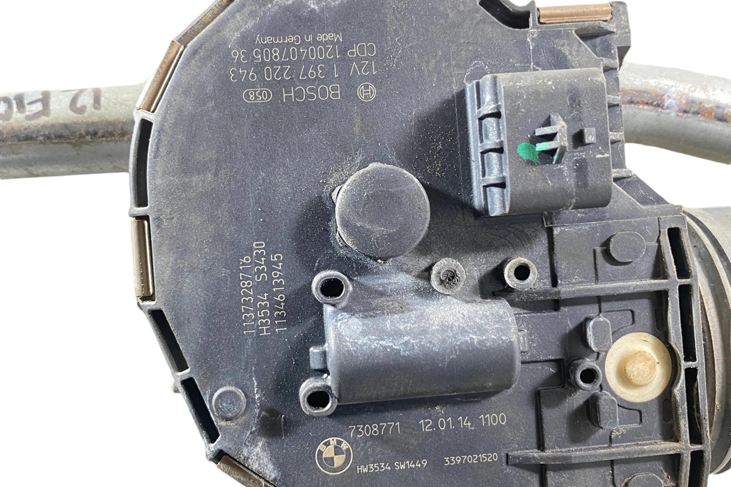 BMW 5 Series F10/F11 (2009-2017) Front Windshield Wiper Mechanism 7306266 28215559