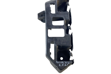 PORSCHE Cayenne 958 (2010-2018) Aizmugurējā kreisā bampera stiprinājums 7P5807483 28647796