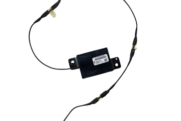 DODGE Charger LD (2010-2024) Bootlid Antenna Amplifier 03338470110 29775114