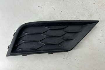 VOLKSWAGEN Tiguan 2 generation (2016-2024) Fog lamp trim 5NN853666 32105376