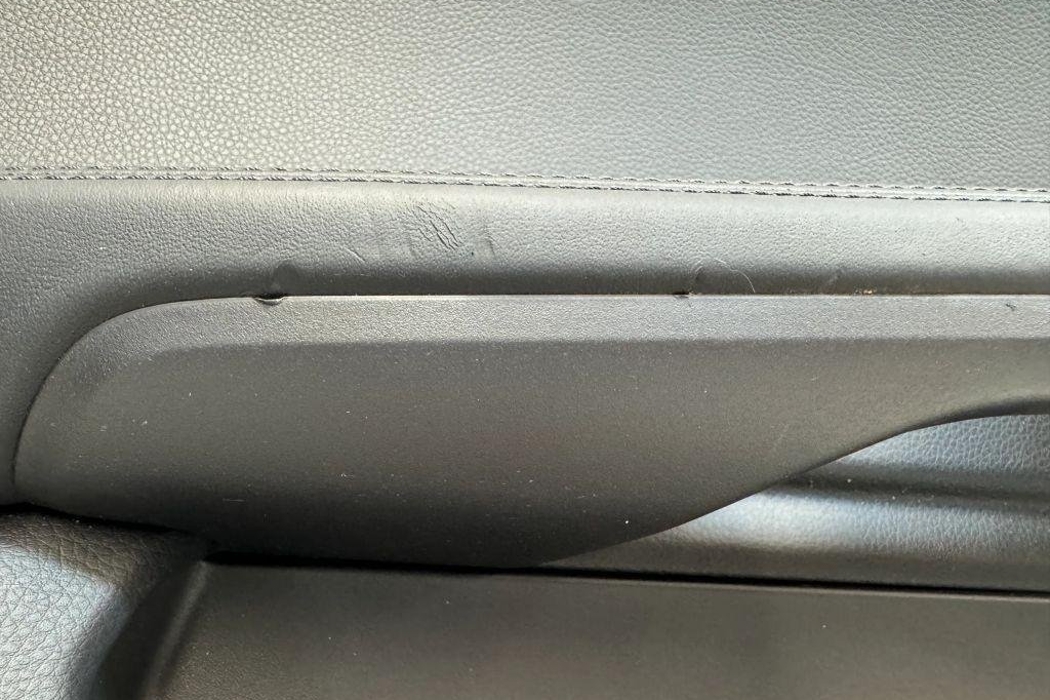 PORSCHE Macan 1 generation (2013-2023) Front Left Door Panel 95B867011 31123728