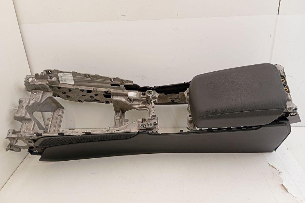 PORSCHE Macan 1 generation (2013-2023) Center Console 95B863241 31124188