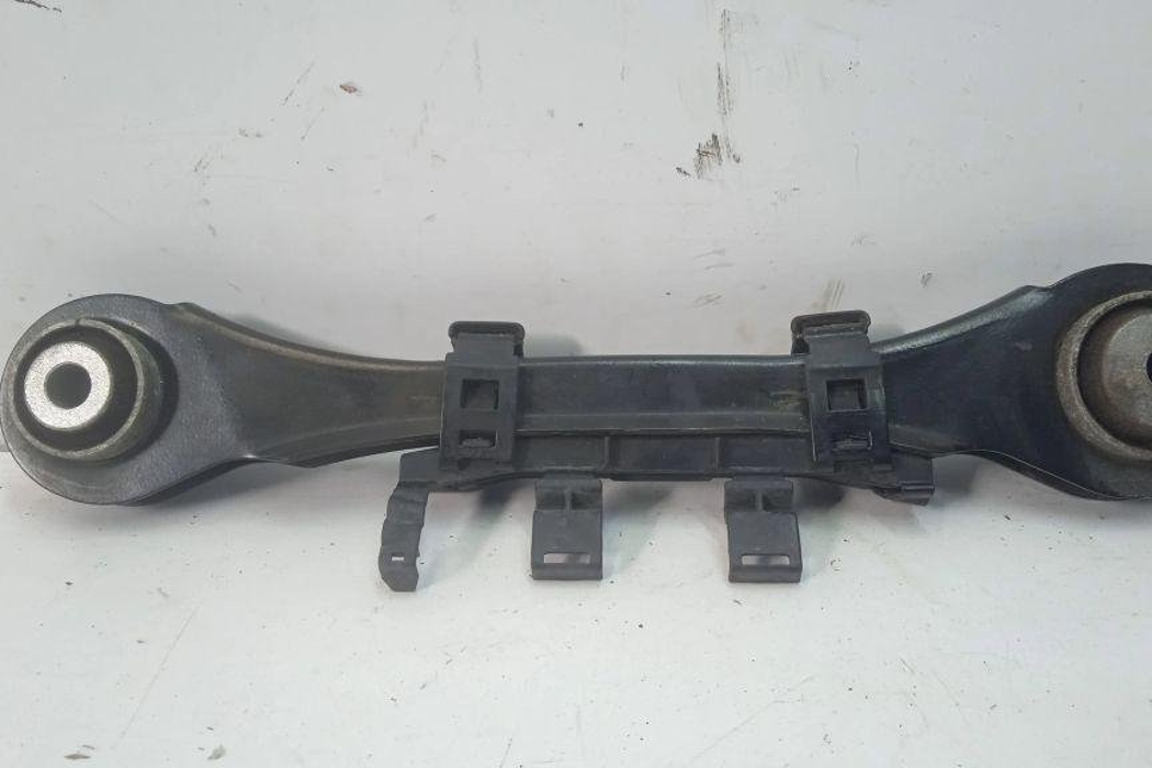 BMW 3 Series F30/F31 (2011-2020) Рычаг задний правый 6792544 31125203