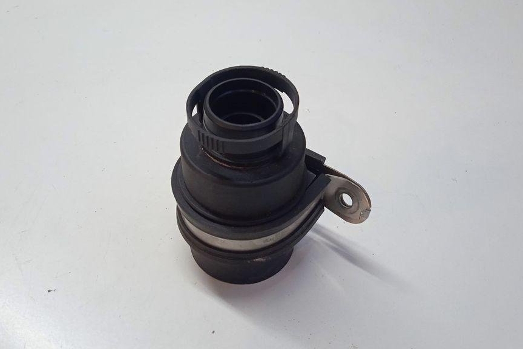BENTLEY Continental Air Intake Tube 7M3131351 31129993